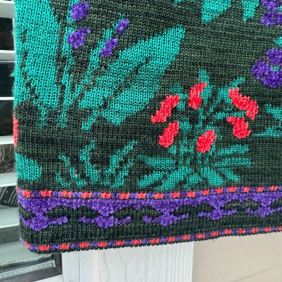 Vintage Kenzo Knit skirt - Picture 2 of 5